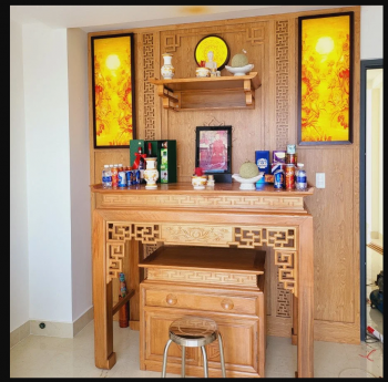 Bàn thờ Phật và gia tiên hai tầng